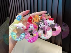 Cartoon Arylic Quicksand Flask Donut Kuromi Melody Kitty Cinnamoroll Kawaii karaktersleutelhanger