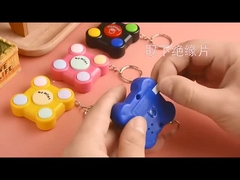 Vierkantgeheugen Spelconsole Training Gehirn Oefening Hand Oog Coördinatie Metalen sleutelhangers Kinderspeelgoed