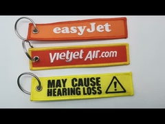 Oranje en geel easyjet+Vietjet air+kan gehoorverlies veroorzaken