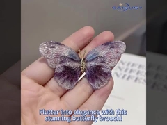 Je visie vliegt - Custom vlinder broche. Handwerk sieraden. Alledaagse elegantie.