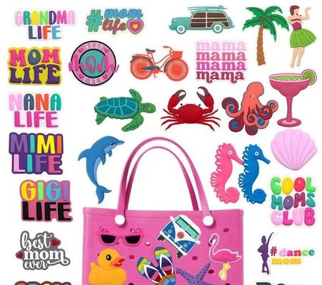 comprar Bolsos de playa juguetes llavero multicolor PVC de goma blanda Bolso Bogg encantamientos online manufacture