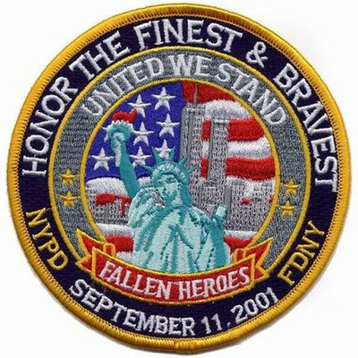 kaufen High-Density-Kleidung Stickplatten Stilvolle kundenspezifische Kleidungsmarken online manufacture