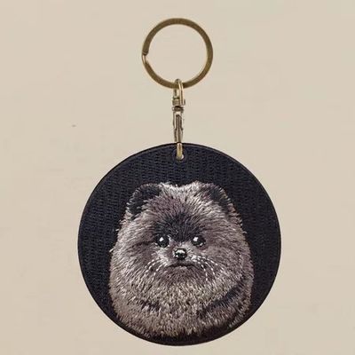 acheter Curious Nose Forever Pose Custom Woven Keychain Héritage Broderie & dose quotidienne de joie online manufacture