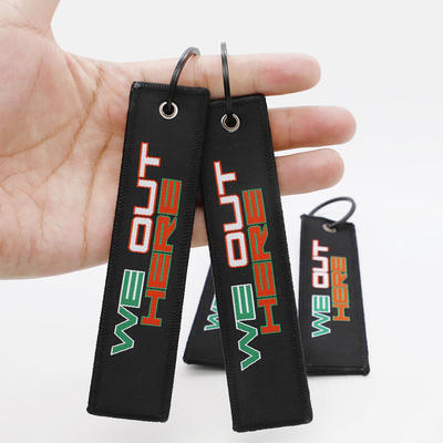 खरीदें Personalized Airbus Woven Keychain Remove Before You Fly Embroidered Key Chain Rings online manufacture