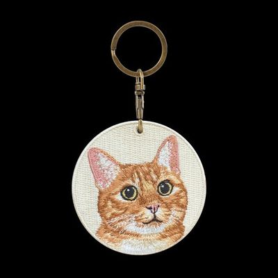 Realistic Ginger Cat Keychain - Hand-Embroidered Fur Details + Rust-Proof Ring + Purrfect Gift for Cat Lover